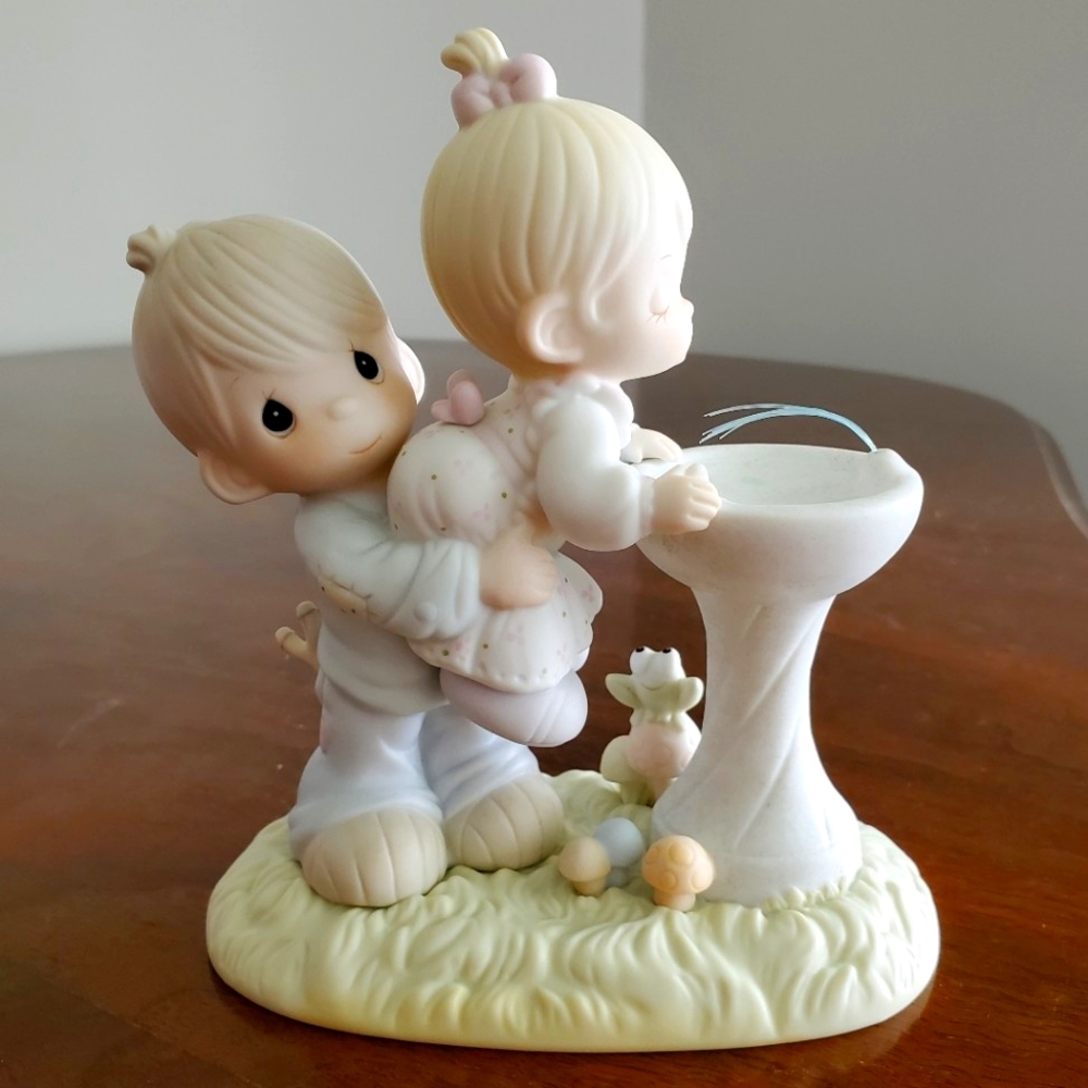 Precious Moments YOUR LOVE IS SO UPLIFTING retired